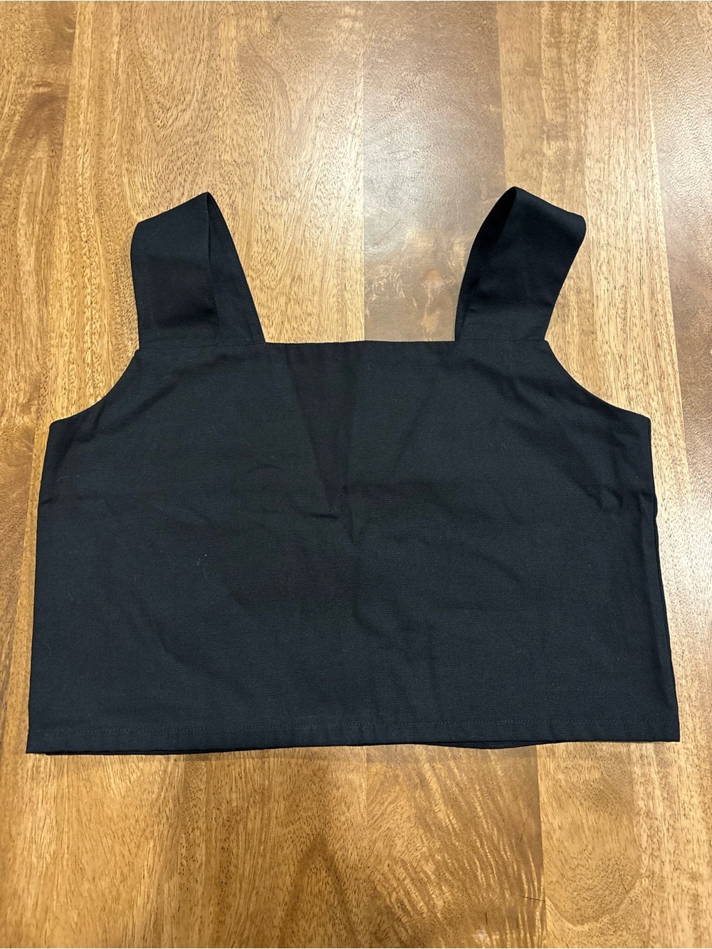 Sbj Austin Black Square Neck Crop Tank Top